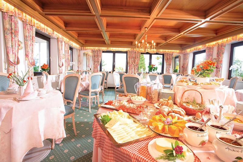 Pension Zum Burggraefler Скена Экстерьер фото